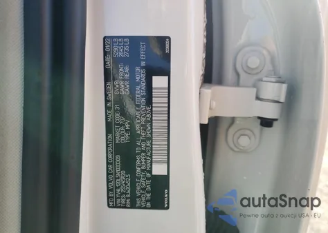 2022 Volvo Xc60 B5 Inscription z USA, uszkodzony, nr VIN YV4L12DL5N1033309